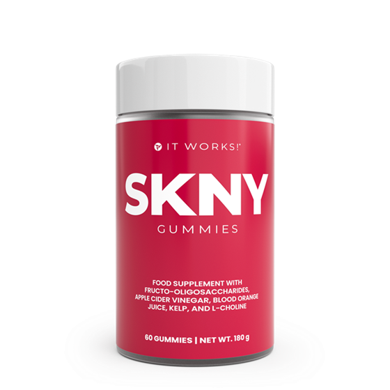skny gummies It Works! SKNY Gummies jsou praktické gummies pro každodenní zařazení do rutiny. Obsahují jablečný ocet a extrakt z krvavého pomeranče MOROSIL®, jsou veganské, bez kofeinu a podle dostupných produktových popisů také bez přidaného cukru. Jedna porce tvoří 2 gummies, v balení je obvykle 60 kusů / 30 porcí. Proč si je oblíbíš pohodlná forma gummies bez nutnosti polykat tablety, ovocná chuť, veganské složení, bez kofeinu a stimulantů, vhodné pro každodenní užívání. Doporučené užívání Dospělí užívají 2 gummies denně, případně podle doporučení výrobce až 2× denně 2 gummies. Nepřekračuj doporučené dávkování uvedené na obalu. Složení – hlavní aktivní látky na 2 gummies jablečný ocet: 500 mg, MOROSIL® sicilský krvavý pomeranč: 200 mg, vláknina: přibližně 3 g. Upozornění Doplněk stravy. Není určen jako náhrada pestré a vyvážené stravy. Není vhodné pro děti. Těhotné a kojící ženy, případně osoby užívající léky, by měly užívání konzultovat s lékařem. Uchovávejte mimo dosah dětí.